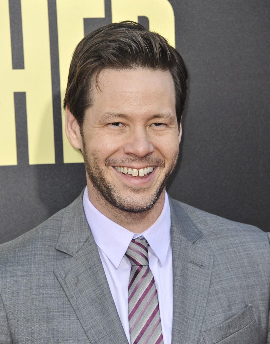 Ike Barinholtz - Rotten Tomatoes