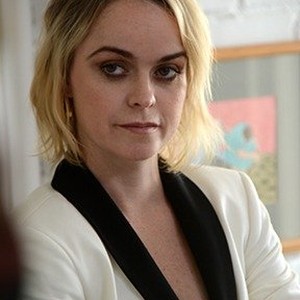 Taryn Manning as Adrienne Lockhart in "Swing State." photo 17