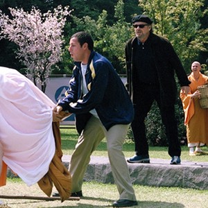 (l to r) As part of his anger management treatment, Dave Buznik (Adam Sandler) and his therapist, Doctor Buddy Rydell (Jack Nicholson), visit a Buddhist monastery. photo 17
