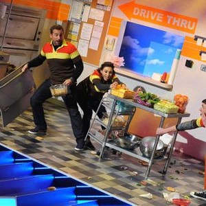 Riot, Steve Carell (L), Meryl Hathaway (R), 'Steve Carell and Andy Buckley', Season 1, Ep. #1, 05/13/2014, ©FOX