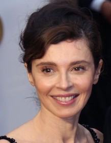 Eve Mavrakis