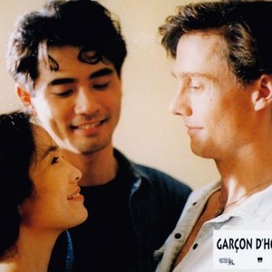 THE WEDDING BANQUET, (aka XI YAN, aka GARCON D'HONNEUR), from left: May Chin, Winston Chao, Mitchell Lichtenstein, 1993, © Samuel Goldwyn