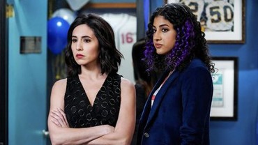 Crazy ex girlfriend season 4 episode 1 watch online on sale
