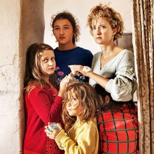 THE WONDERS, (aka LE MERAVIGLIE), Sabine Timoteo (top left), Alba Rohrwacher (top right), Agnese Graziani (left), 2014. ©BIM Distribuzione