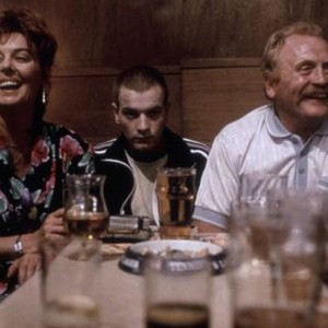 TRAINSPOTTING, Eileen Nicholas, Ewan McGregor, James Cosmo, 1996, (c) Miramax