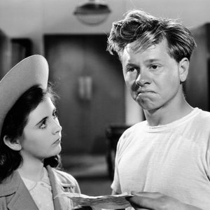 A YANK AT ETON, from left: Juanita Quigley, Mickey Rooney, 1942