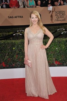 Katta ayol nipellarining porno fotosuratlari