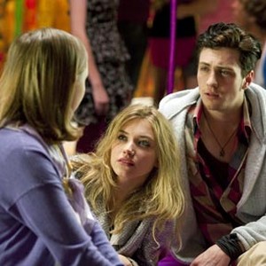 Imogen Poots as Eva and Aaron Johnson as William in "Chatroom." photo 8