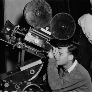MADELEINE, cinematographer Guy Green on set, 1950