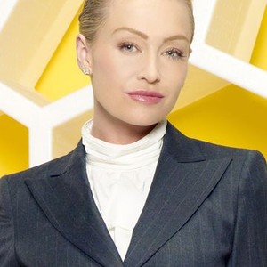 Portia de Rossi as Veronica