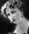 Vera Lewis