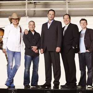 Vince Vaughn's Wild West Comedy Show: 30 Days & 30 Nights - Hollywood to the Heartland photo 3