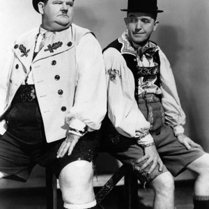 SWISS MISS, from left, Oliver Hardy, Stan Laurel, 1938