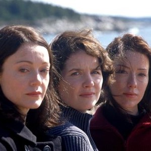 MARION BRIDGE, Rebecca Jenkins, Stacy Smith, Molly Parker, 2002, (c) Film Movement