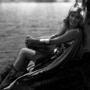 THE VIKING, Pauline Starke, 1928