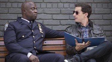 Brooklyn 99 season clearance 5 online episode 4