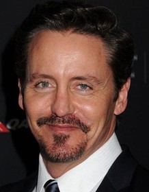 Charles Mesure