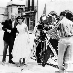 A TIME TO LOVE AND A TIME TO DIE, director Douglas Sirk instructing Liselotte Pulver on set, 1958