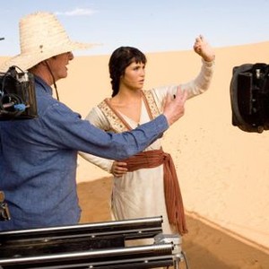PRINCE OF PERSIA: THE SANDS OF TIME, from left: director Mike Newell, Gemma Arterton, on set, 2010. Ph: Andrew Cooper/ ©Walt Disney Studios Motion Pictures