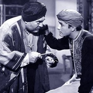 The Adventures of Hajji Baba (1954) photo 4