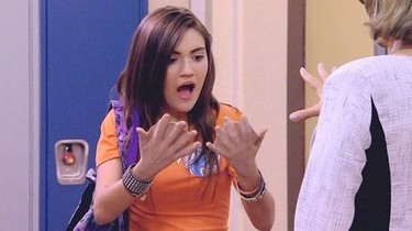 Every witch way season 1 episode 1 store