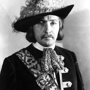 Lionel Atwill - Rotten Tomatoes