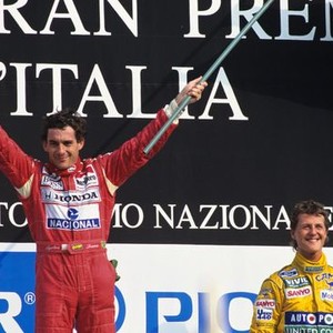Senna (2010) photo 16