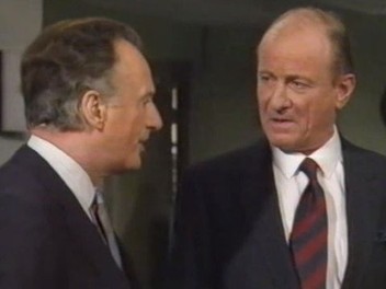 Yes prime minister s1 e1 outlet