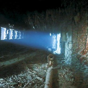 Ghosts of the Abyss photo 3