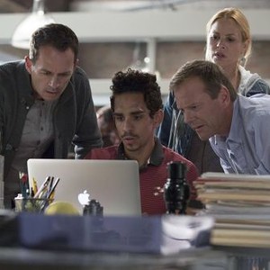 TOUCH, from left: Greg Ellis, Ray Santiago, Kiefer Sutherland, Maria Bello, 'Event Horizon', Season 2, Ep. #1, 02/08/2013, ©FOX