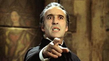 Dracula A.D. 1972 (1972) | Rotten Tomatoes