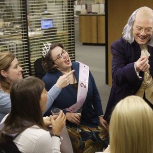 The Office, Jenna Fischer (L), Phyllis Smith (C), Creed Bratton (R), 'Ben Franklin', Season 3, Ep. #14, 02/01/2007, ©NBC