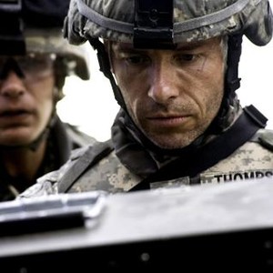 THE HURT LOCKER, from left: Brian Geraghty, Guy Pearce, 2008. ©Summit Entertainment