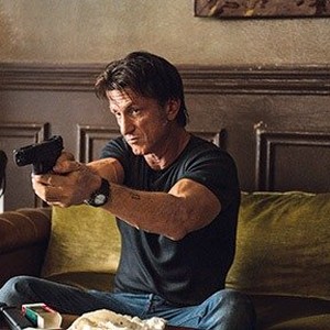 Sean Penn as Jim Terrier in "The Gunman." photo 9