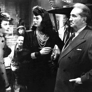 LADY OF BURLESQUE, Barbara Stanwyck, Stephanie Bachelor, Charles Dingle, 1943