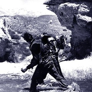 Five Guns to Tombstone (1961) photo 2