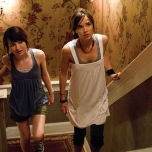 THE UNINVITED, from left: Emily Browning, Arielle Kebbel, 2009. ©Paramount Pictures