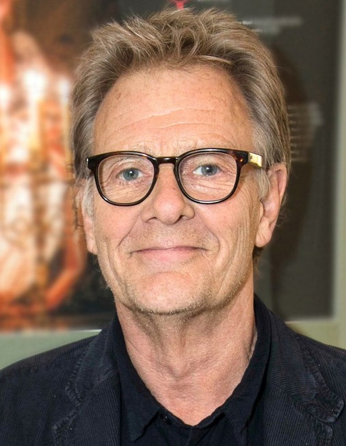 Robert Fox