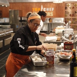 Top Chef: Masters, Susan Feniger, 'First Date Dinner', Season 2, Ep. #1, 04/07/2010, ©BRAVO