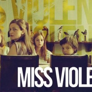 "Miss Violence photo 10"