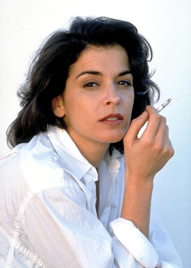 annabella sciorra young