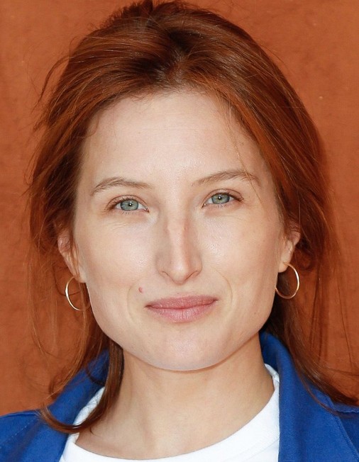 Julia Piaton