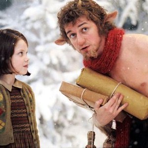 THE CHRONICLES OF NARNIA: THE LION, THE WITCH AND THE WARDROBE, Georgie Henley, James McAvoy, 2005, (c) Walt Disney