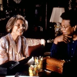 HOW TO MAKE AN AMERICAN QUILT, Anne Bancroft, Maya Angelou, 1995, (c)Universal