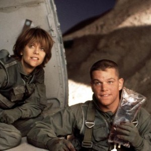 COURAGE UNDER FIRE,  TM and Copyright (c) 20th Century Fox Film Corp. All rights reserved. Meg Ryan, Matt Damon, 1996