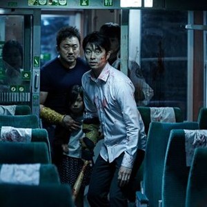 TRAIN TO BUSAN, (AKA BUSANHAENG), MA DONG-SEOK (BACK CENTER), KIM SOO-AHN (SKIRT), GONG YOO (FRONT), 2016. © WELL GO USA ENTERTAINMENT