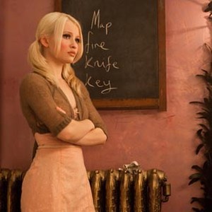 Emily Browning as Babydoll in "Sucker Punch." photo 19