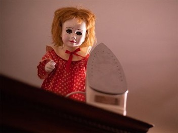 Dolls 2019 horror on sale