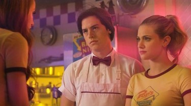 Riverdale season 2 on sale episode 11 watch online