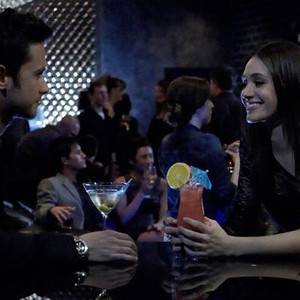 Shameless, Justin Chatwin (L), Emmy Rossum (R), 'But at Last came a Knock', Season 1, Ep. #9, 03/06/2011, ©SHO